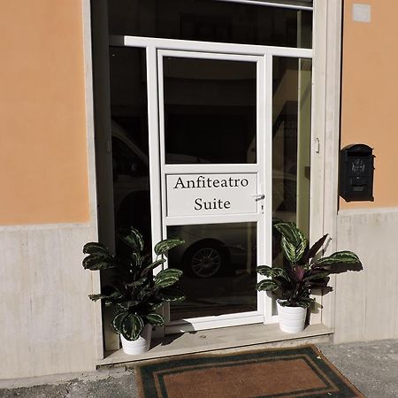 Anfiteatro Suite Rome Bagian luar foto