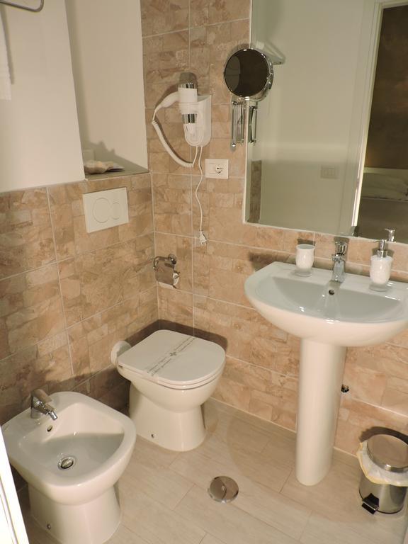 Anfiteatro Suite Rome Ruang foto