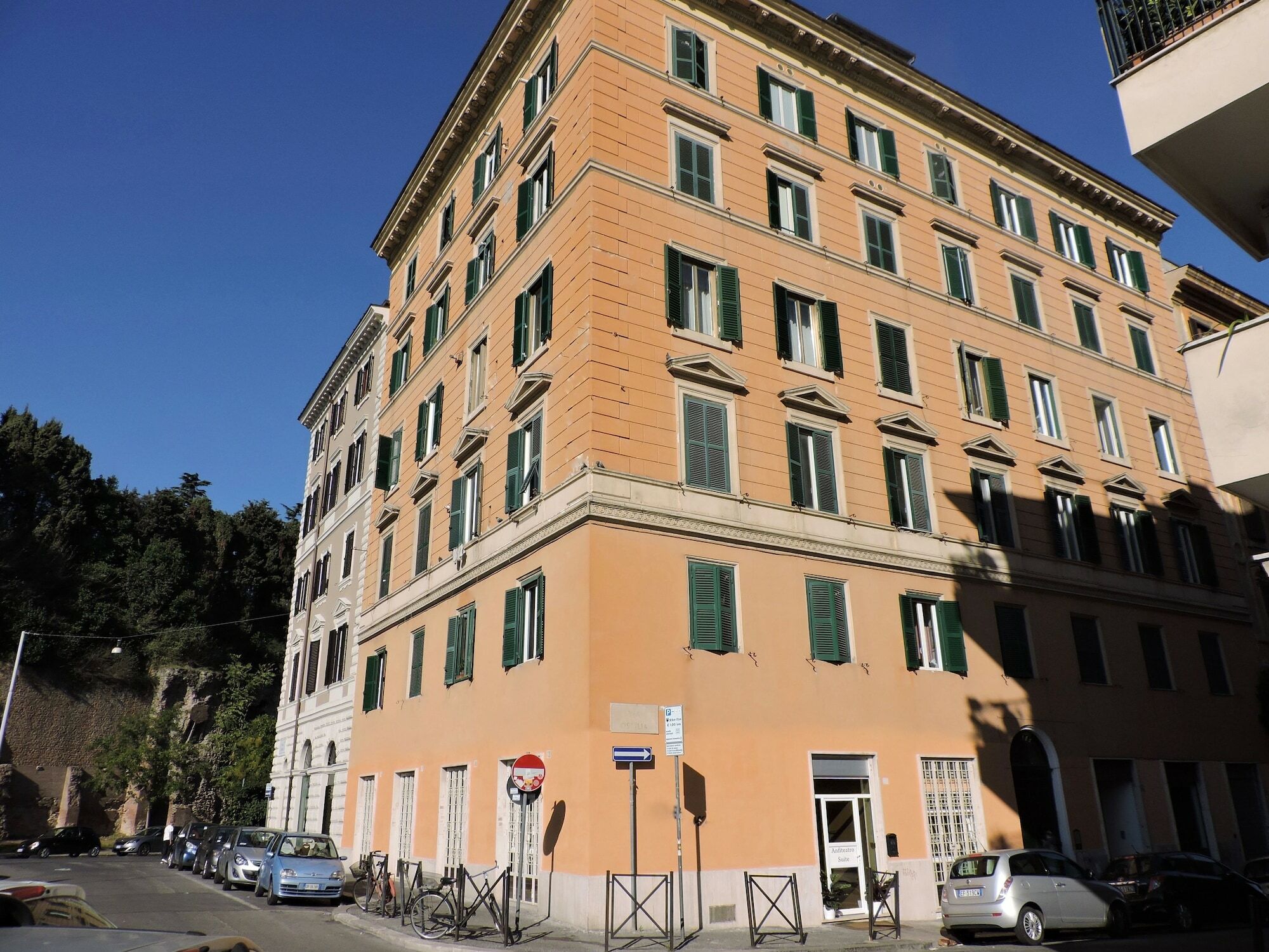 Anfiteatro Suite Rome Bagian luar foto
